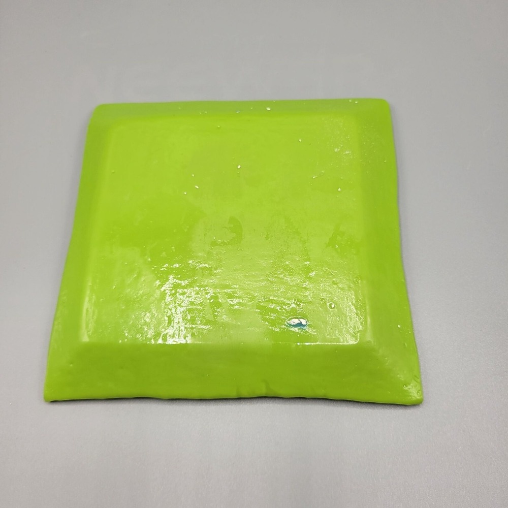 Colorful Fused Glass Decorative Plate Green Red White Geometric Pattern 6" - Picture 4 of 5